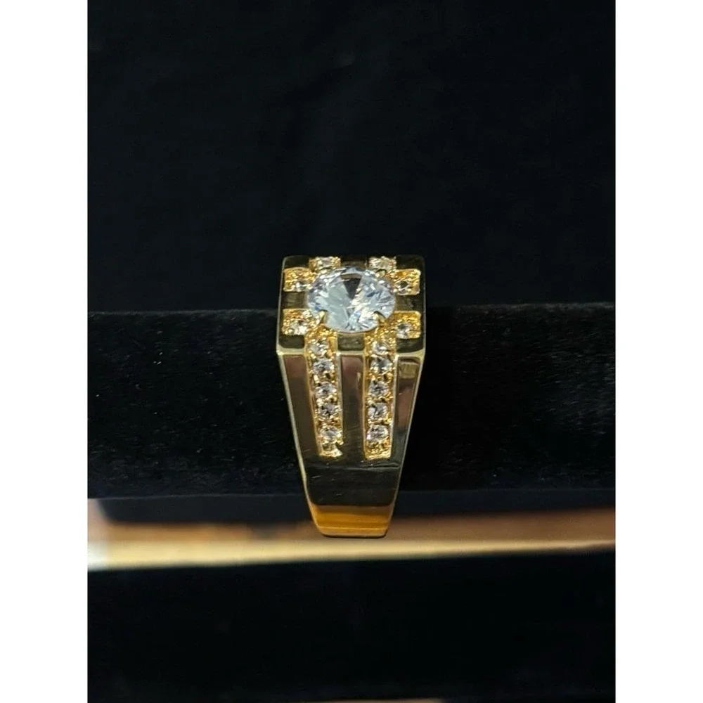 LIND 14K HGE Stamped Solitaire Ring with Simulated Diamond Size 12